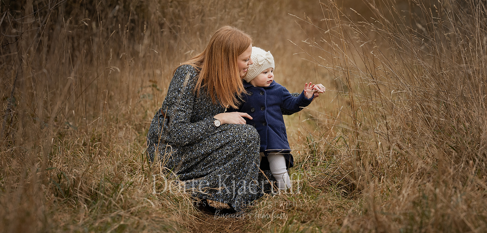 Unposed family photographer Leicestershire